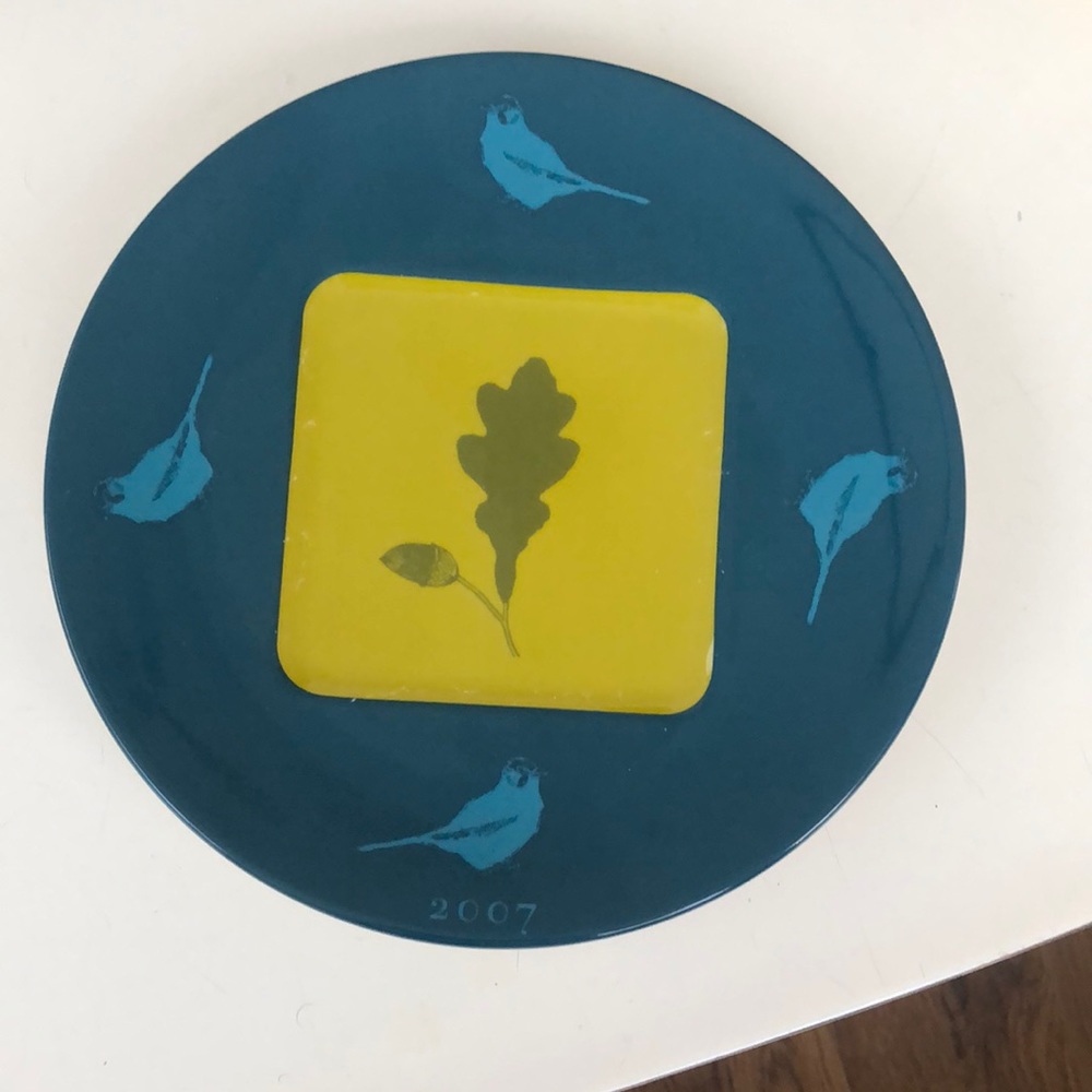 Arabia Finland Art plate 2007 Flora & Fauna